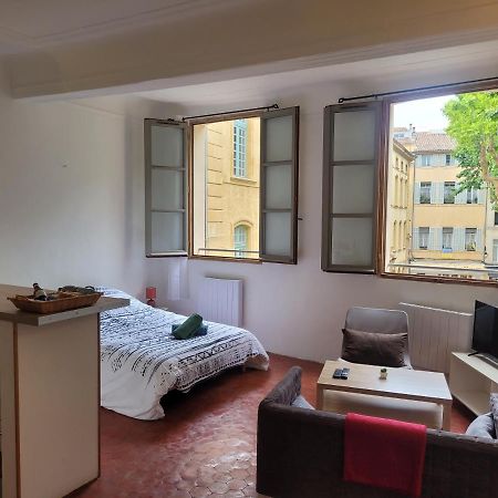 Appartement Petit Coin Provencal Elegant Et Central à Aix-en-Provence Extérieur photo